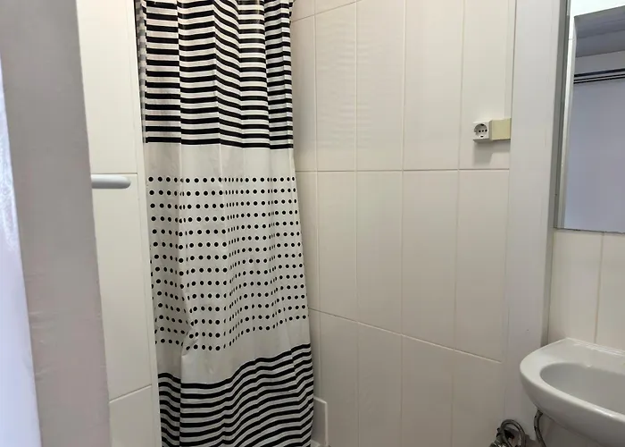 בית הארחה Peters אבאירו